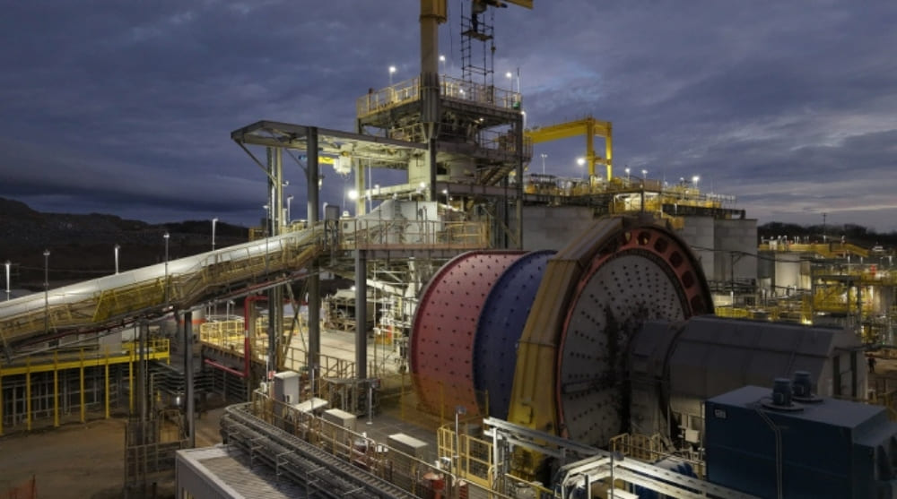 Aura Minerals produz 82 mil onças de ouro no quarto trimestre de 2025