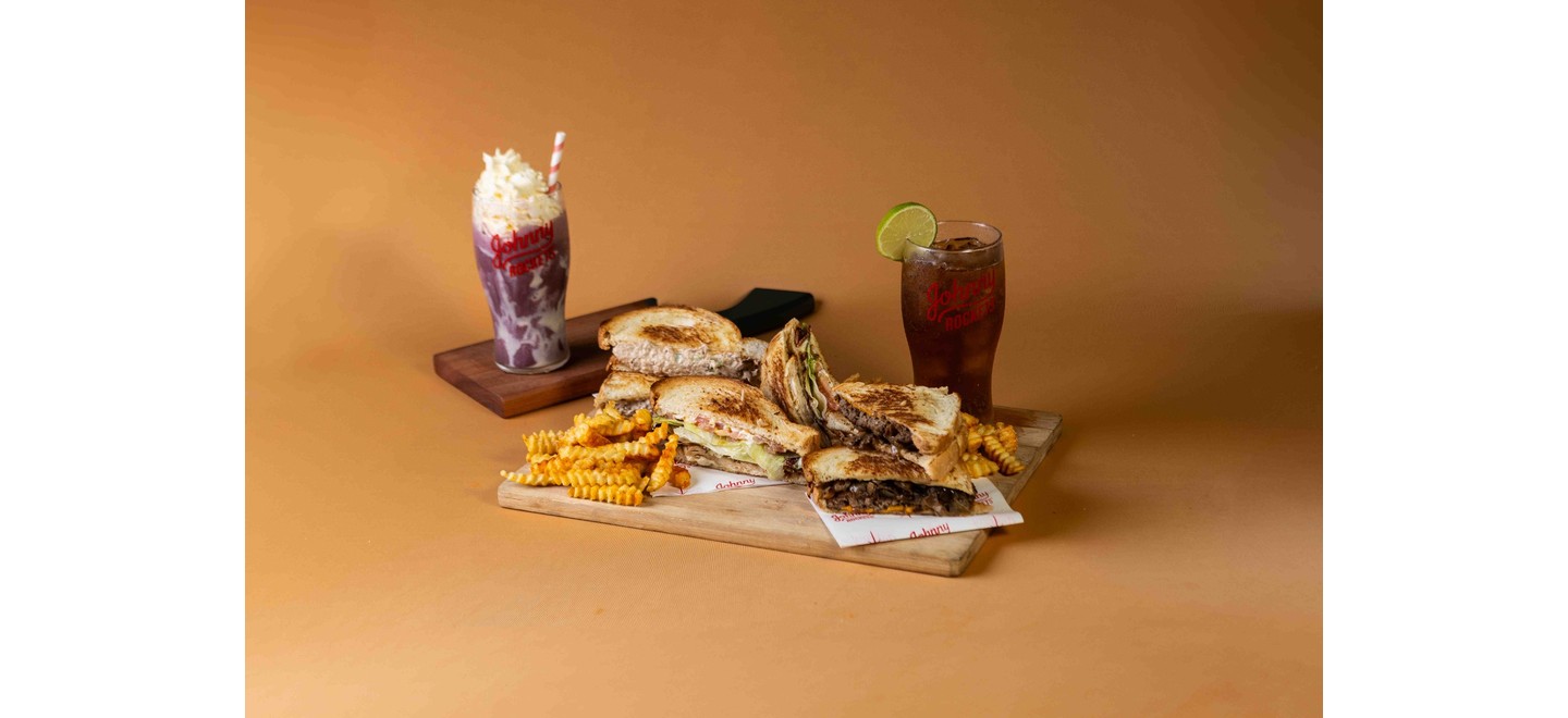 Johnny Rockets apresenta Clássicos de Verão com sabores da Califórnia e novidades exclusivas