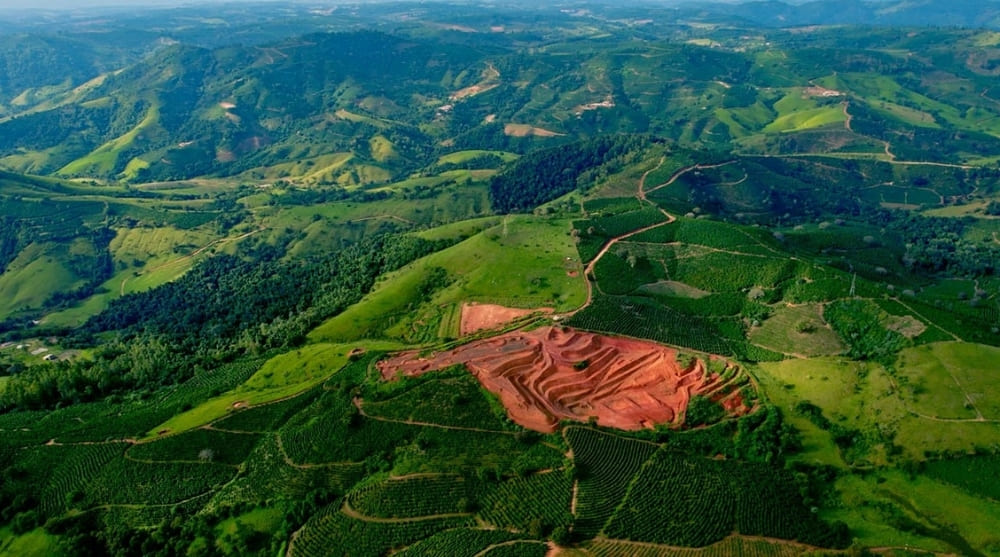 Cabo Verde Mineração identifica novo alvo de terras raras em Poços de Caldas