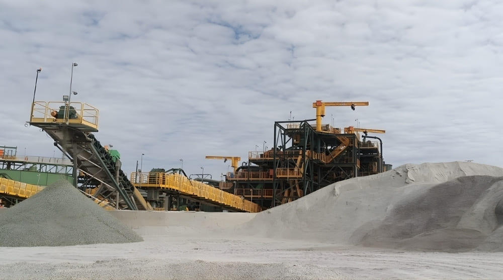 Sigma Lithium anuncia garantia bancária de US$ 100 milhões para expandir produção de lítio no Vale do Jequitinhonha