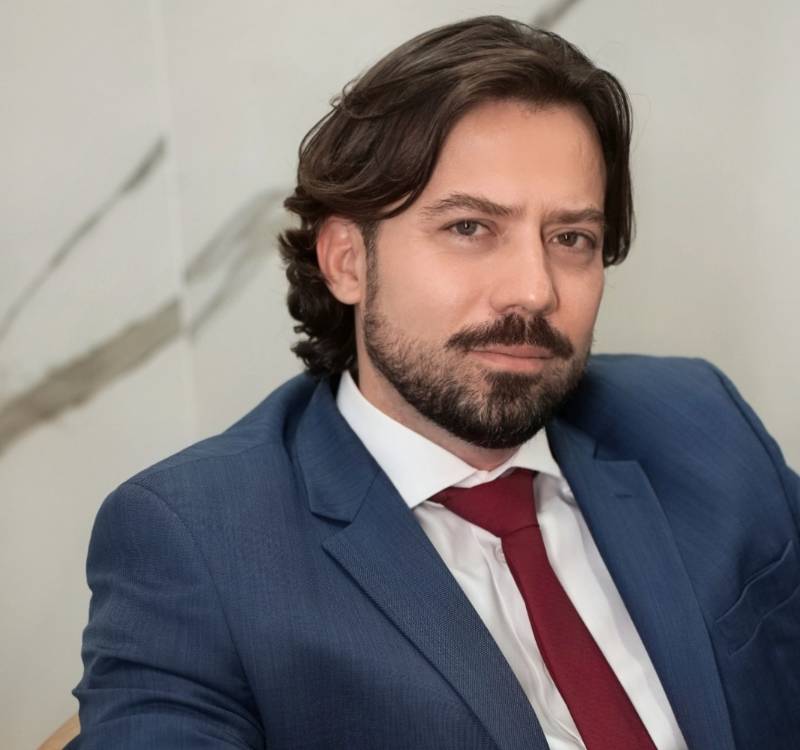 Dr. Clendes Pereira destaca aumento de flacidez após emagrecimento acelerado na nova era dos tratamentos para perda de peso