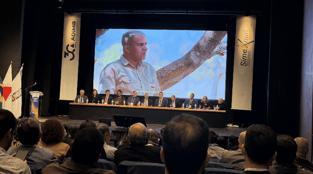 Mauro Sousa destaca desafios e oportunidades da mineração brasileira em evento da ADIMB.