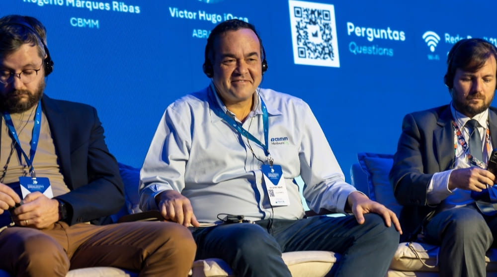 Especialista apresenta aplicações do nióbio para aumentar a segurança e o desempenho de baterias de armazenamento de energia.