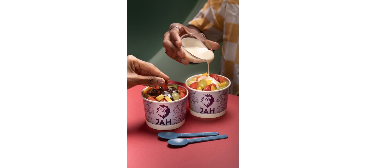 JAH Açaí, Sorvetes e Picolés inclui fondue no cardápio de inverno e oferece 50% de desconto na sobremesa