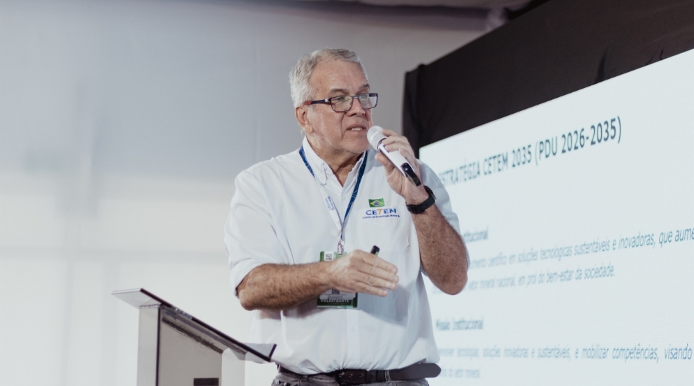 Paulo Braga durante palestra no Lithium Business 2026.