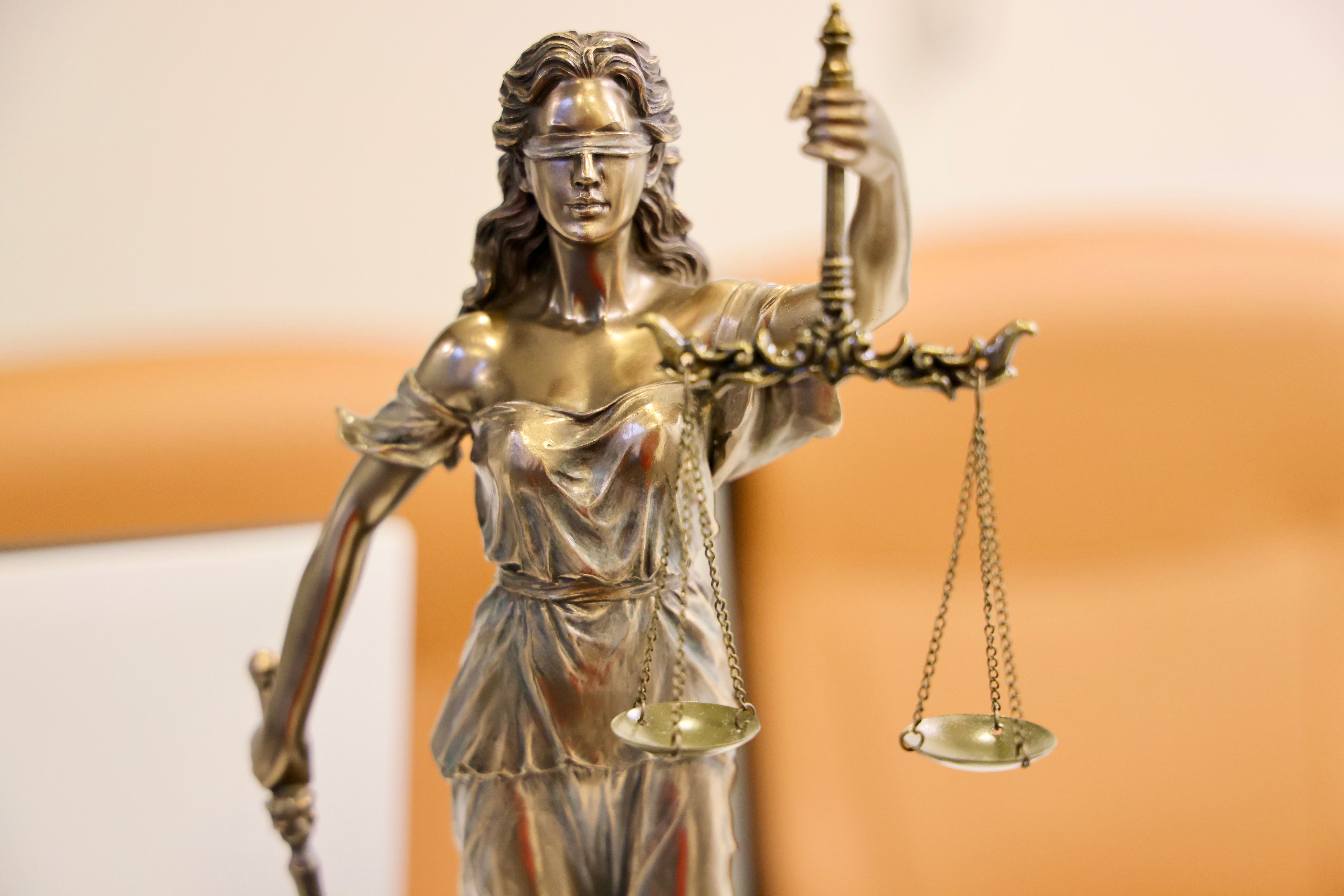 Justiça impõe limite à Receita e valida contas fiscais