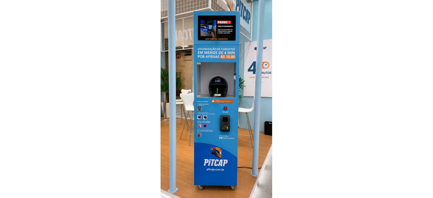 Com frota de 34 milhões de motos, PitCap aposta em vending para limpeza de capacetes e planeja 200 unidades até 2026