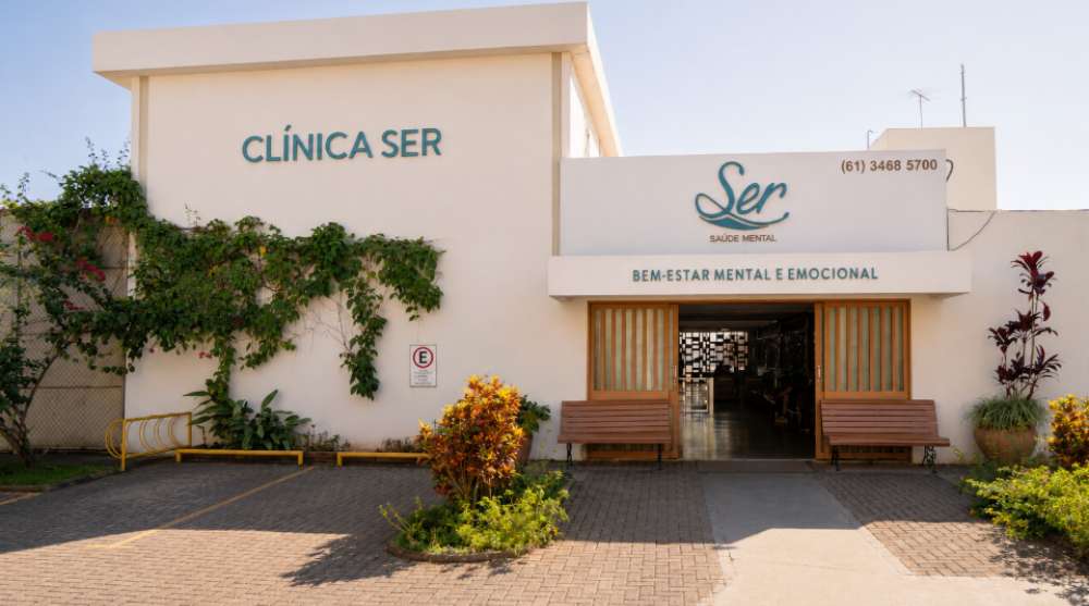 Saúde mental em Brasília: o avanço do cuidado psiquiátrico humanizado e da internação de curta permanência