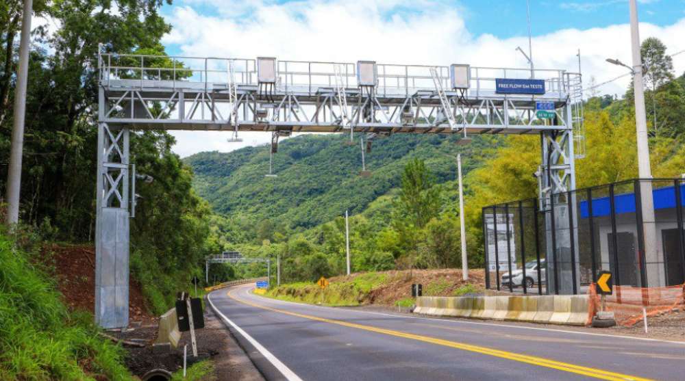 Fim da janela de regularização do Free Flow coloca motoristas e frotas em alerta para volta das multas