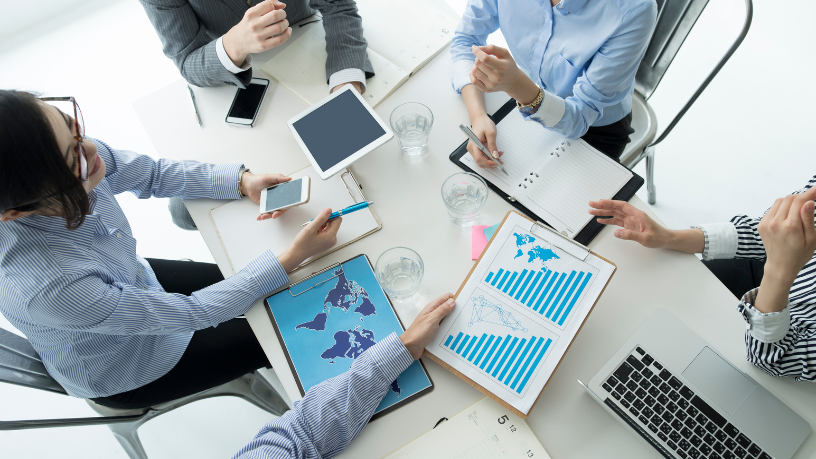 Empresa especializada em soluções educacionais, a Sigma Educação analisa como a formação de pessoas influencia a competitividade das organizações