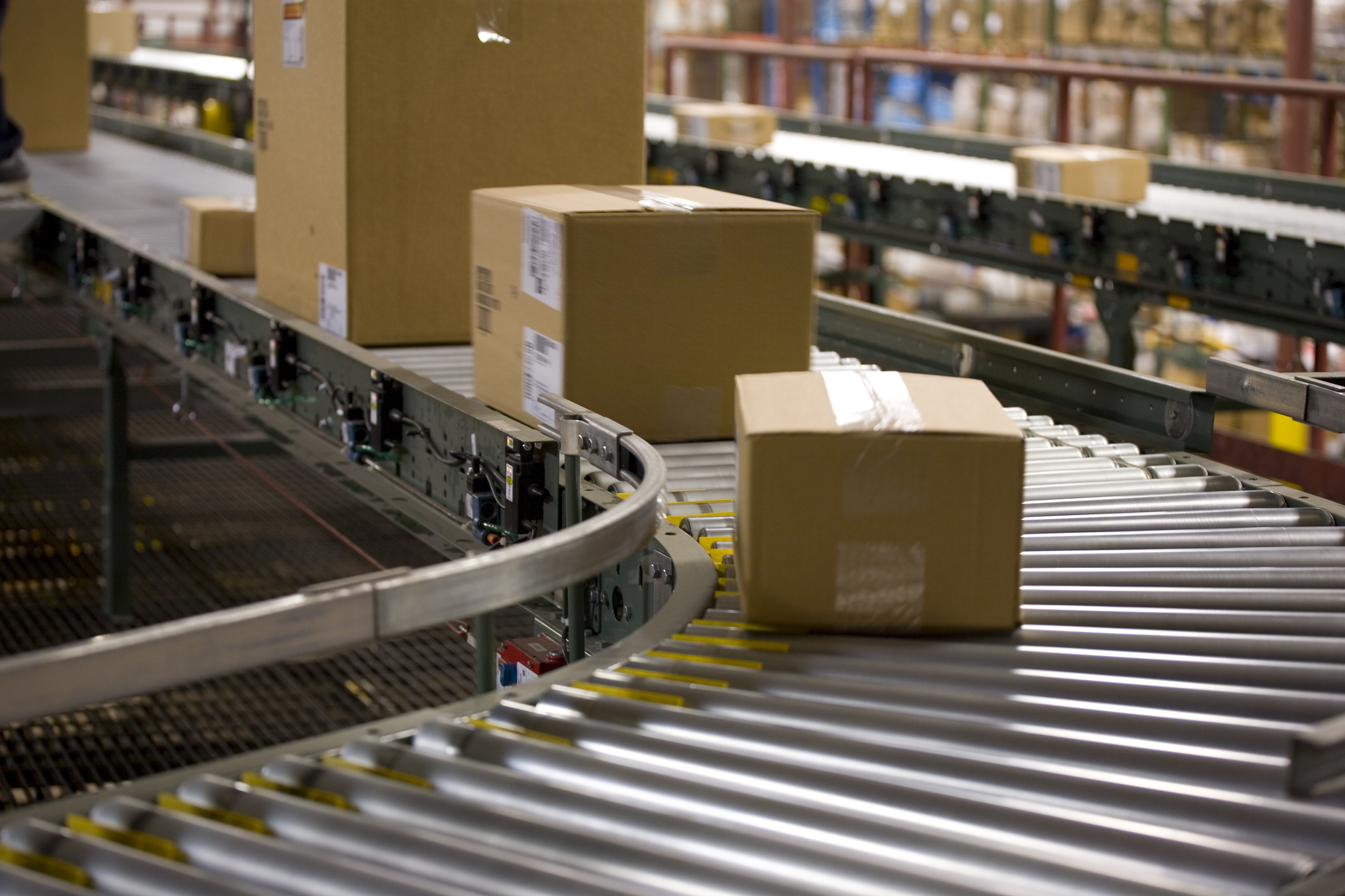 Crescimento do e-commerce amplia desafios para a logística