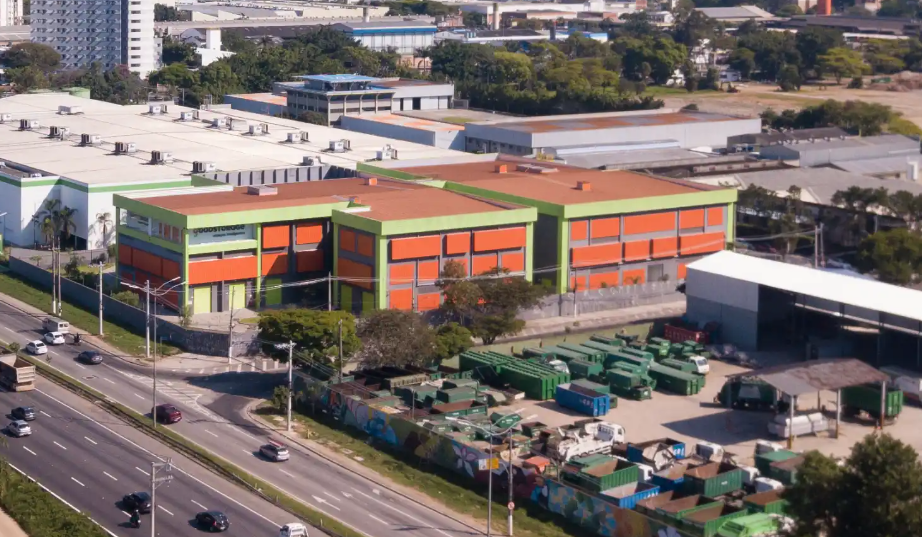 Studios crescem e aumentam procura por self storages em SP