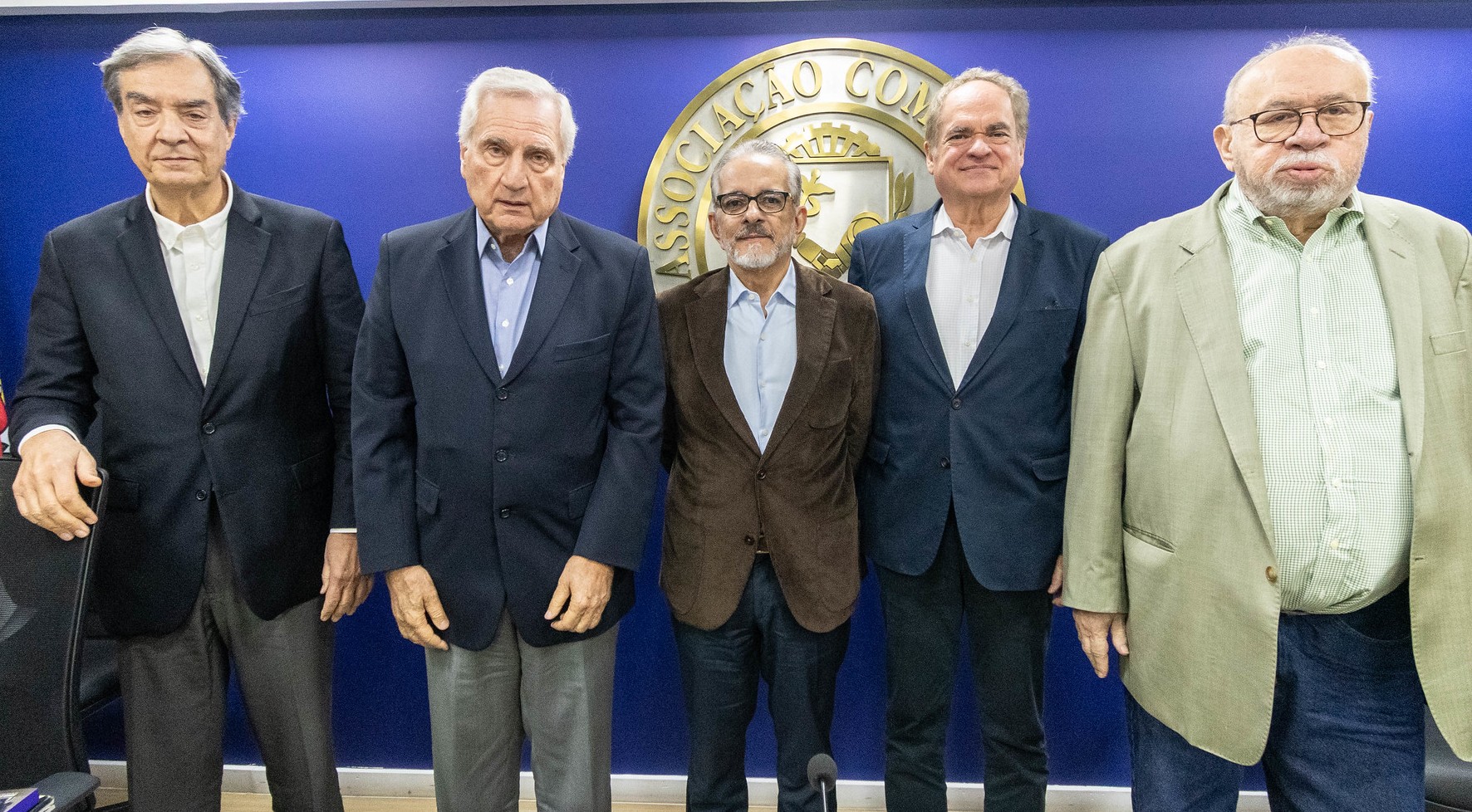 Lavareda vê Flávio Bolsonaro como favorito vulnerável em um dos 2º turnos mais apertados desde 1989