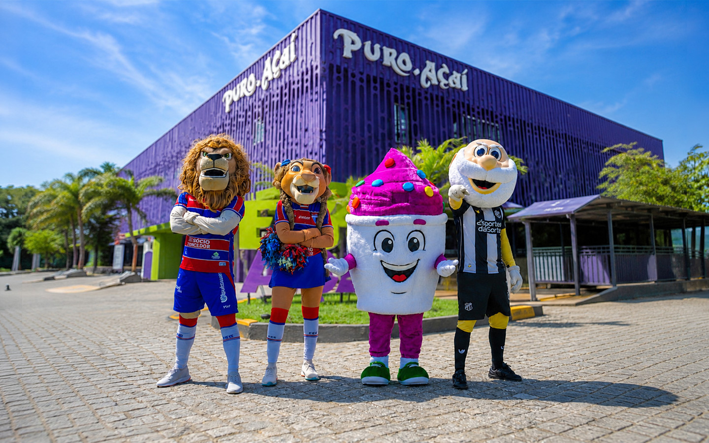 Vozão X Leão: Puro.Açaí entra em campo com as duas maiores torcidas do Ceará e transforma rivalidade em estratégia de marca