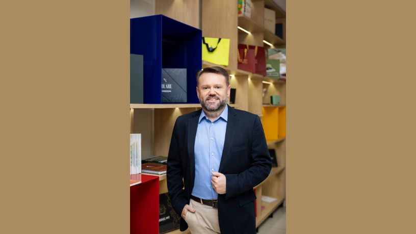 Dalmi Defanti analisa o design acessível nos serviços