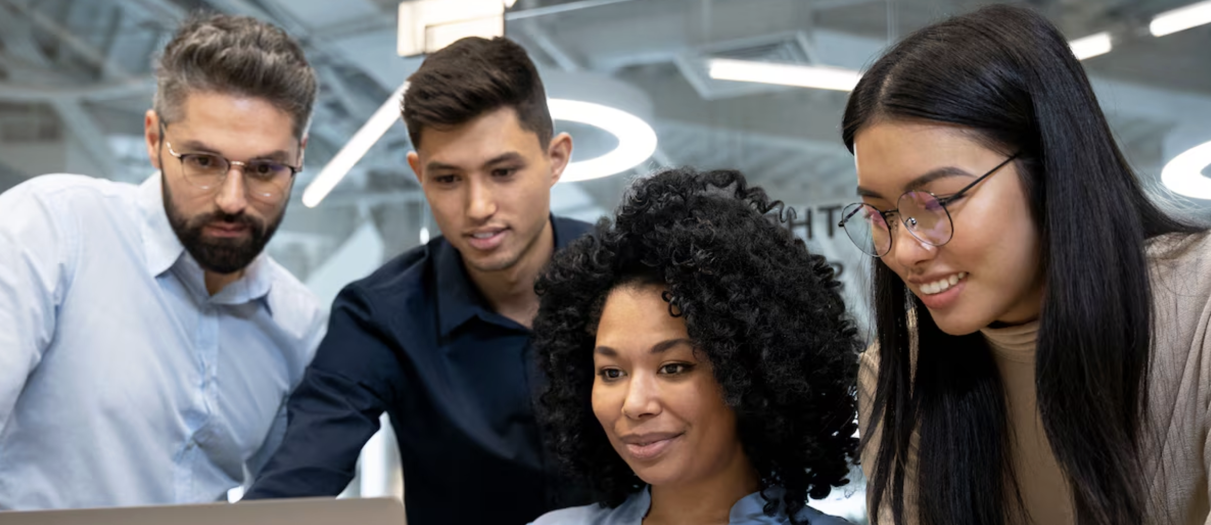 Banner de :Escuta ativa e análise de dados impulsionam engajamento e retenção de talentos