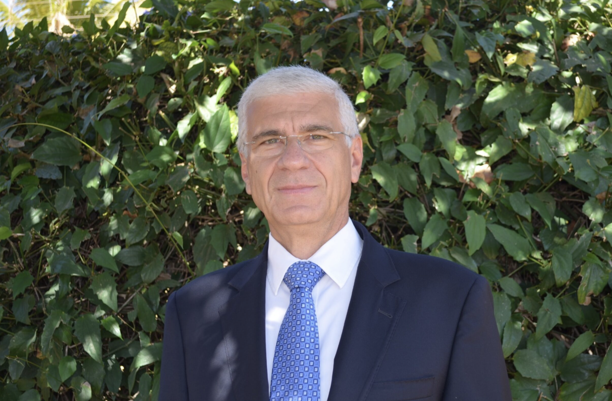 Banner de :Imposto do pecado não pode servir de estímulo ao mercado ilegal