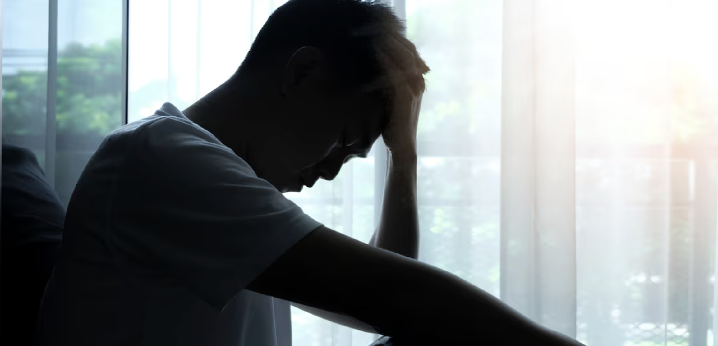 Banner de :Nem sempre é depressão: doenças neurológicas raras podem começar de forma silenciosa