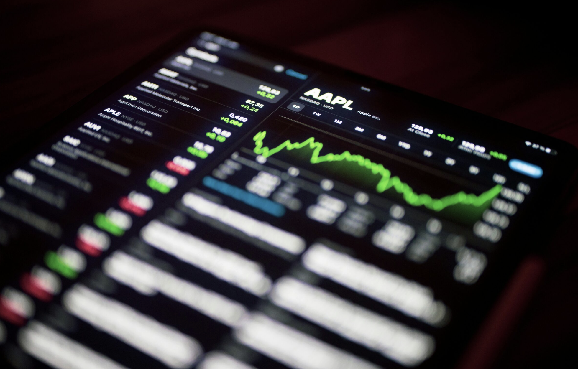 Investimento em IA deve ter estratégia diversificada e global